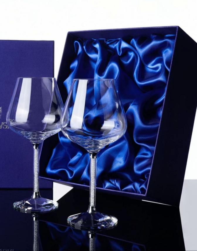 Customized crystal wine glasses 